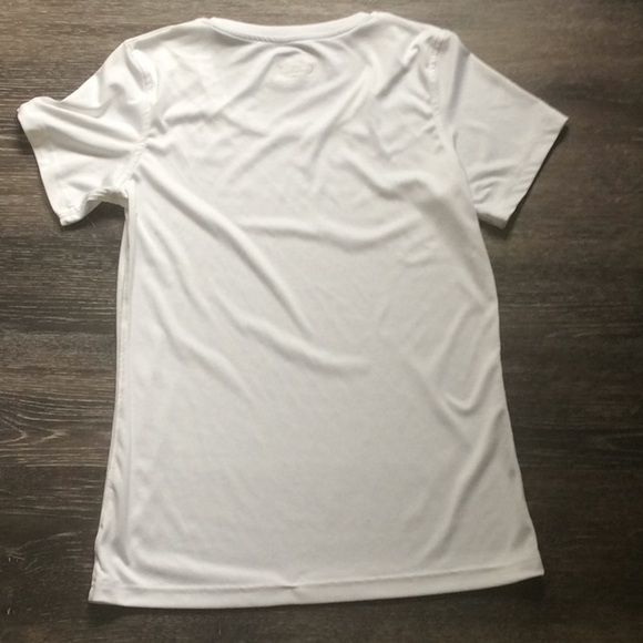 UNDER Armour Short Sleeve Top - Picture 7 of 11